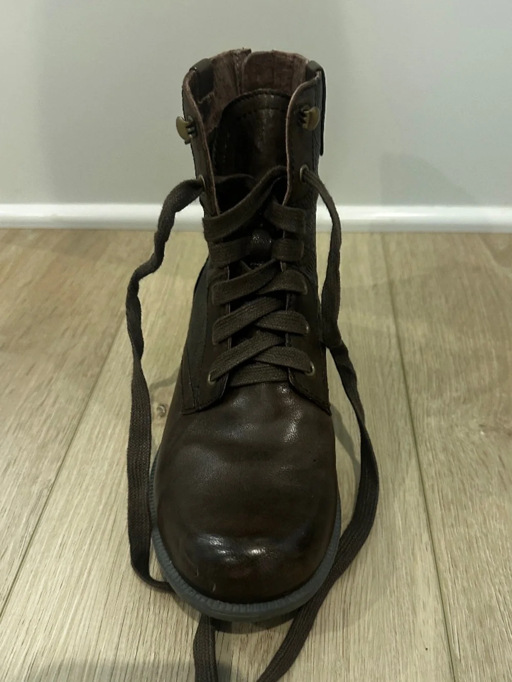 Rockport Women’s SZ 8 Cobb Hill Gorgeous soft LEATHER Boots Lace up/zip up Boots